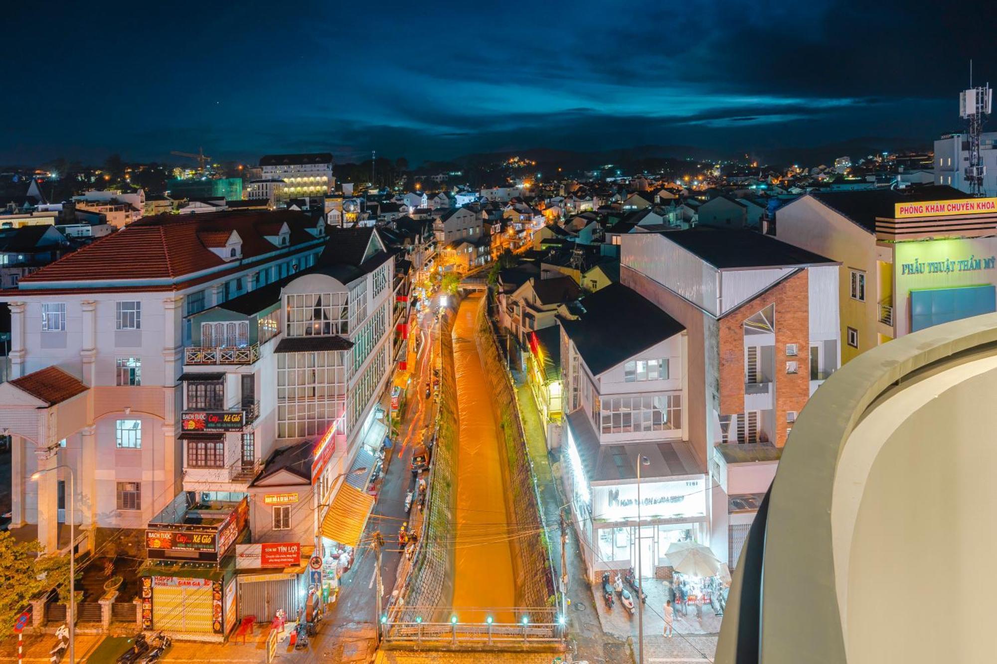 Ttr Central Apart Hotel Da Lat Exterior photo